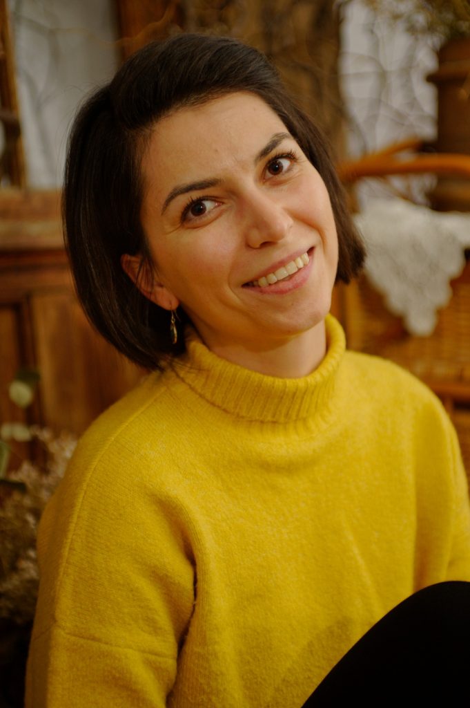 RUXANDRA OPRICĂ